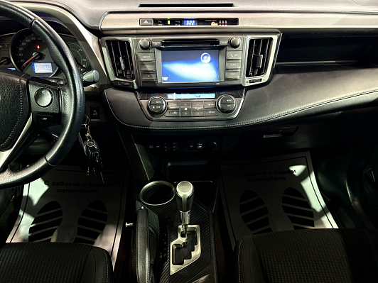Toyota RAV4, 2014 года, пробег 137180 км