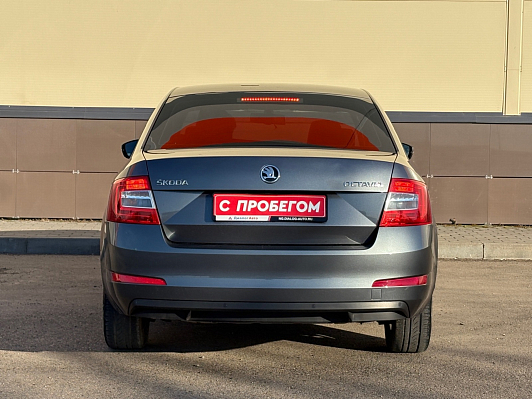 Skoda Octavia Ambition, 2016 года, пробег 201000 км