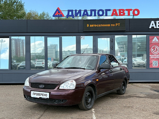 Lada (ВАЗ) Priora Люкс, 2011 года, пробег 240000 км