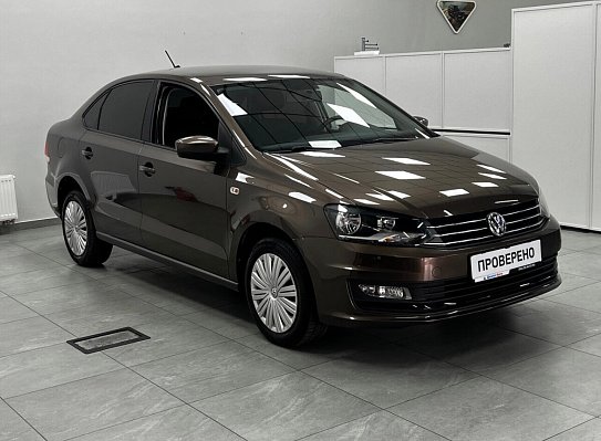 Volkswagen Polo Comfortline, 2017 года, пробег 48030 км