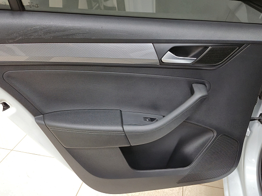 Volkswagen Polo Respect, 2020 года, пробег 141030 км