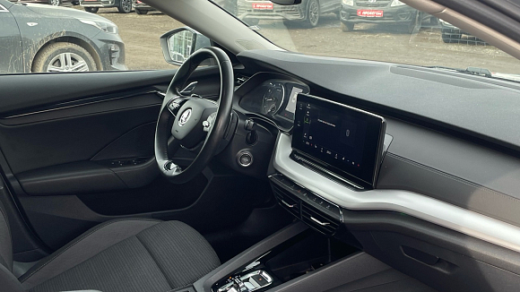 Skoda Octavia Ambition Plus, 2021 года, пробег 52509 км