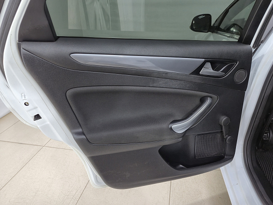 Ford Mondeo Ambiente, 2012 года, пробег 203005 км