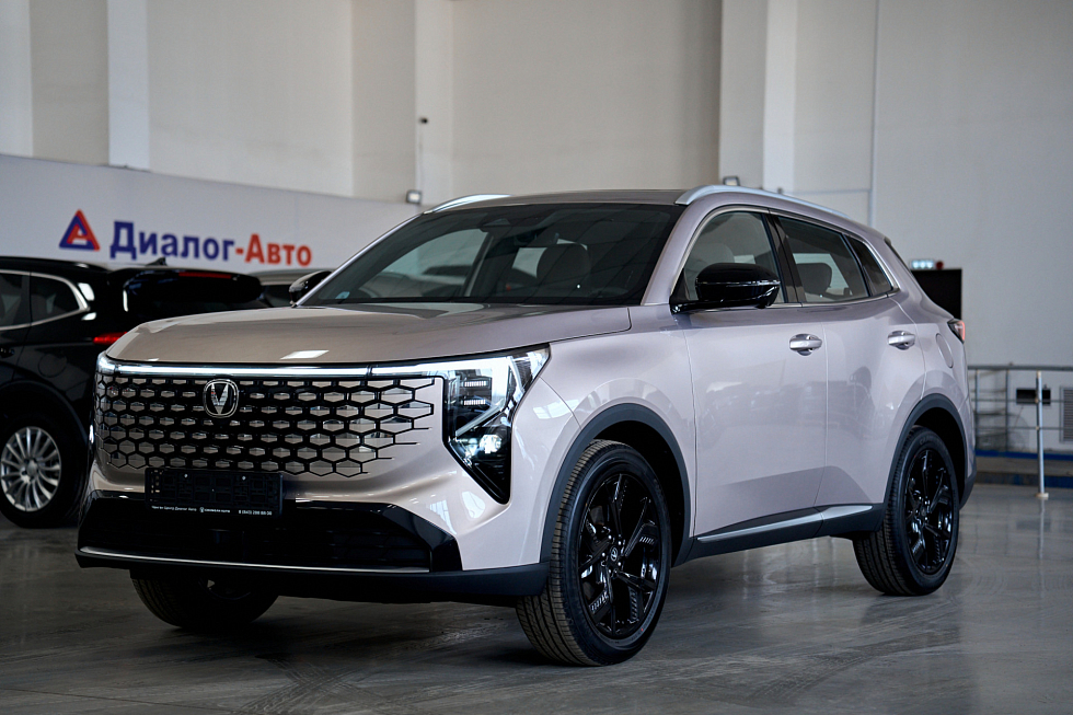 Changan UNI-S Техно, золотой