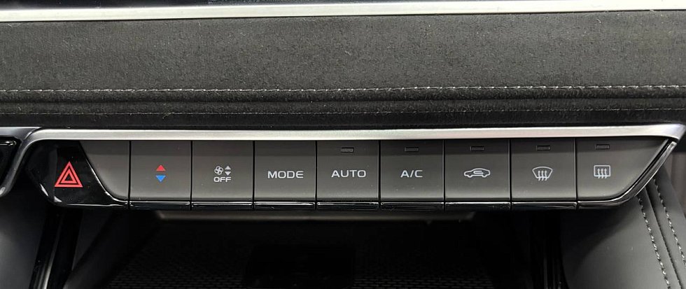 Geely Monjaro Люкс, серый
