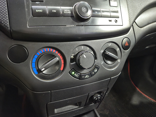 Chevrolet Aveo, 2010 года, пробег 256512 км