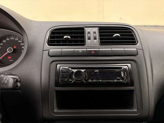 Volkswagen Polo Trendline, 2013 года, пробег 188000 км