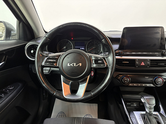 Kia Cerato Luxe, 2022 года, пробег 102000 км