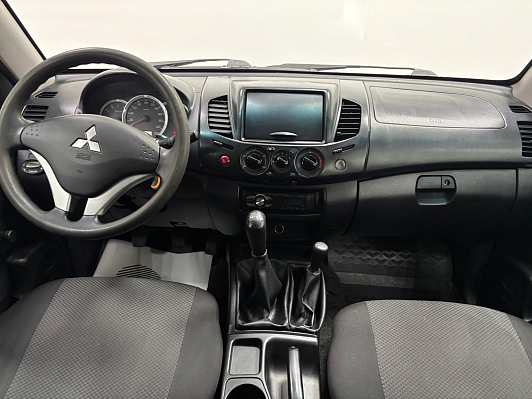 Mitsubishi L200 Invite, 2014 года, пробег 314185 км