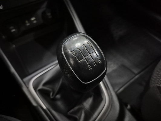 Hyundai Solaris Super Series II + 5” Audio, 2018 года, пробег 85960 км