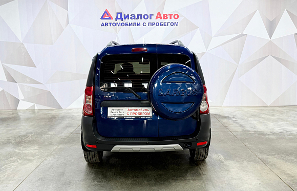 Lada (ВАЗ) Largus Luxe (7 мест), 2018 года, пробег 129658 км