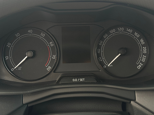 Skoda Rapid Ambition, 2021 года, пробег 48840 км