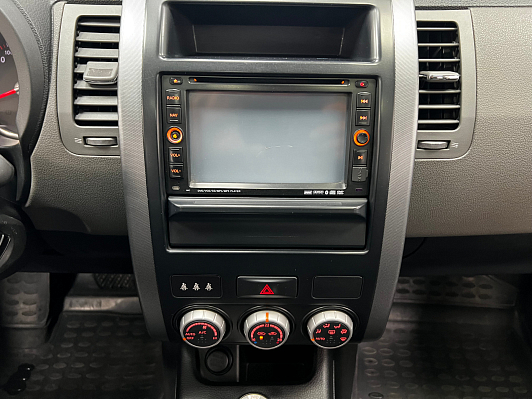 Nissan X-Trail LE, 2008 года, пробег 195290 км