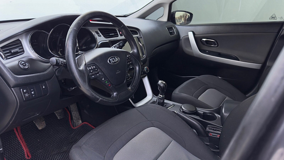 Kia Ceed Comfort, 2014 года, пробег 187020 км