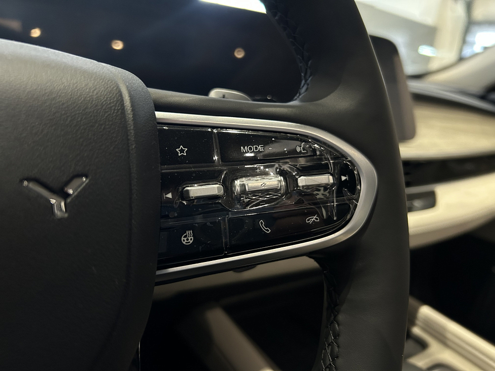 Chery Arrizo 8 Ultra, зеленый
