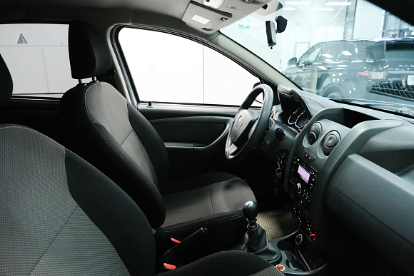 Renault Duster Dakar Edition, 2015 года, пробег 68700 км