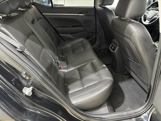 Hyundai Elantra Comfort + Style + High-Tech, 2016 года, пробег 193268 км