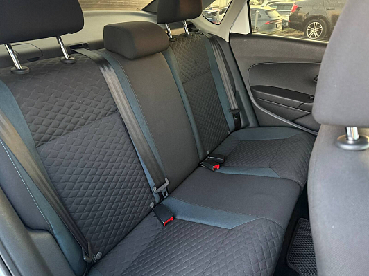 Volkswagen Polo SELECT, 2019 года, пробег 42017 км