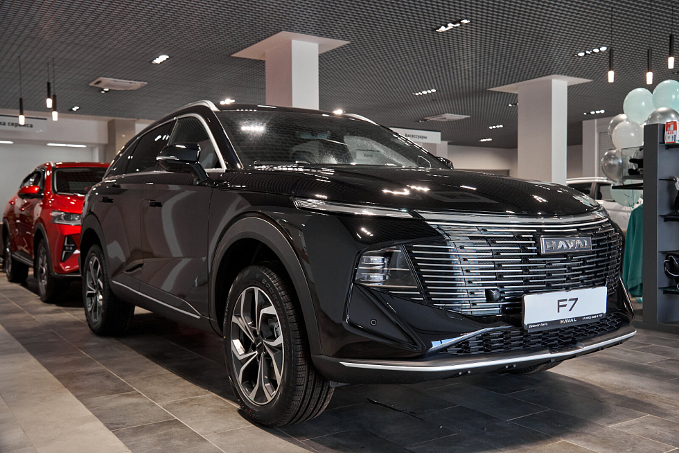 Haval F7 Премиум (2026), черный