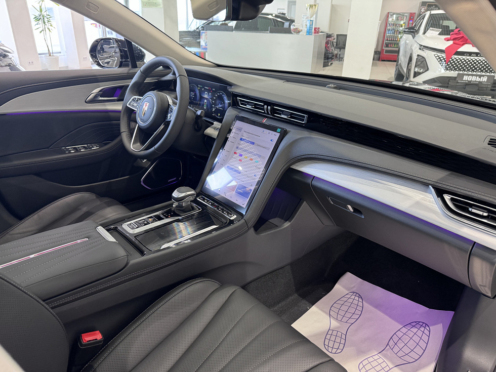 Hongqi H5 Делюкс Плюс (Deluxe+), черный
