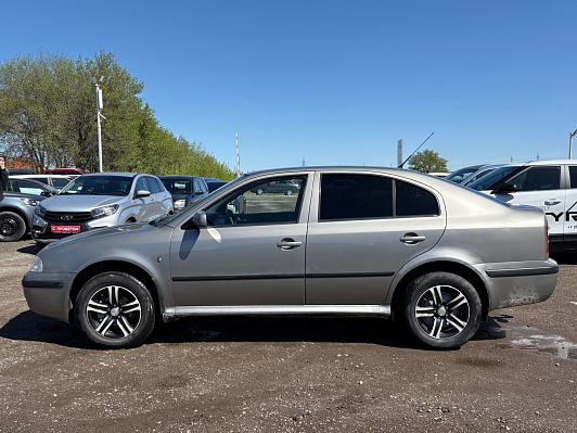 Skoda Octavia, 2008 года, пробег 370652 км