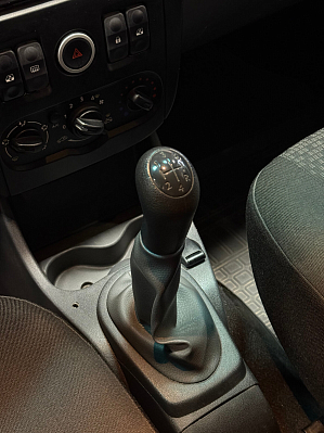 Lada (ВАЗ) Largus Comfort (5 мест), 2019 года, пробег 105260 км