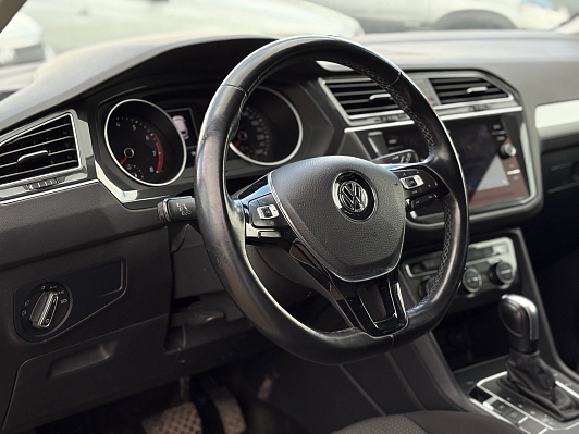 Volkswagen Tiguan Winter Edition, 2020 года, пробег 142547 км
