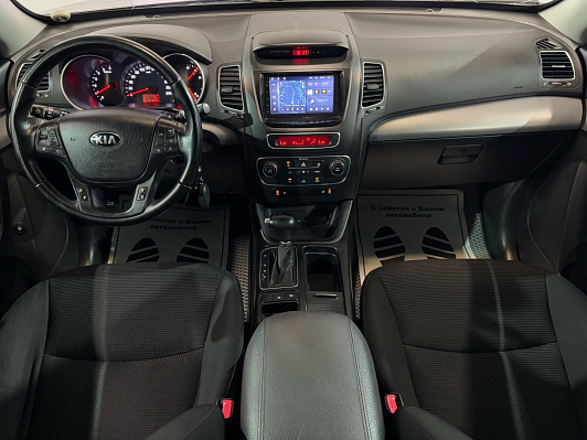 Kia Sorento New Comfort (2015), 2013 года, пробег 131000 км