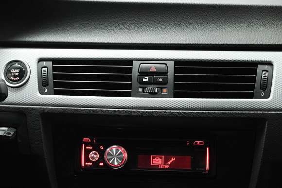 BMW 3 серии, 2011 года, пробег 213111 км