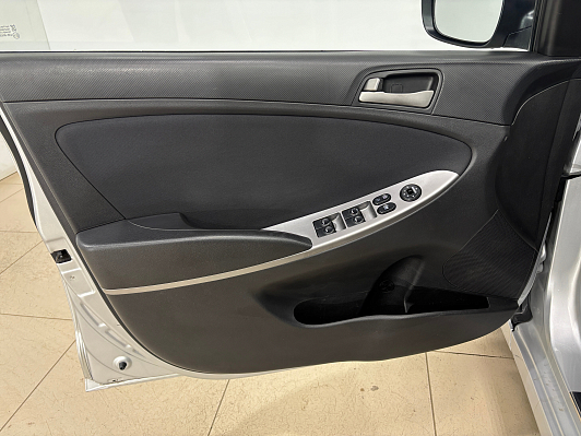 Hyundai Solaris Comfort, 2017 года, пробег 219082 км