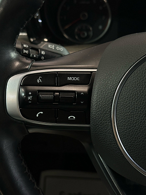 Kia K5 Luxe, 2021 года, пробег 74000 км