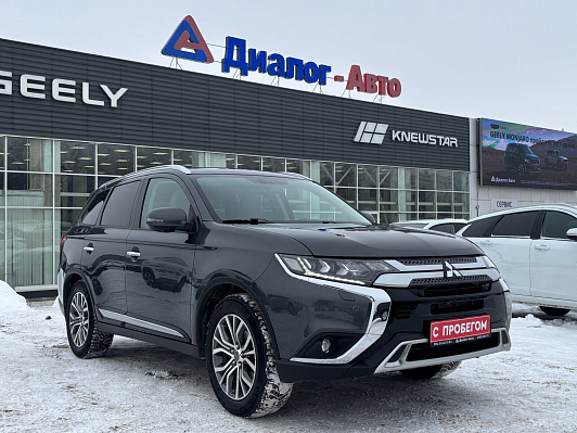 Mitsubishi Outlander Ultimate, 2020 года, пробег 157436 км