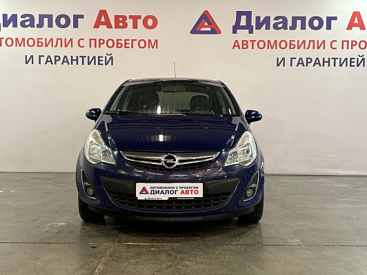 Opel Corsa Color Edition, 2011 года, пробег 141000 км