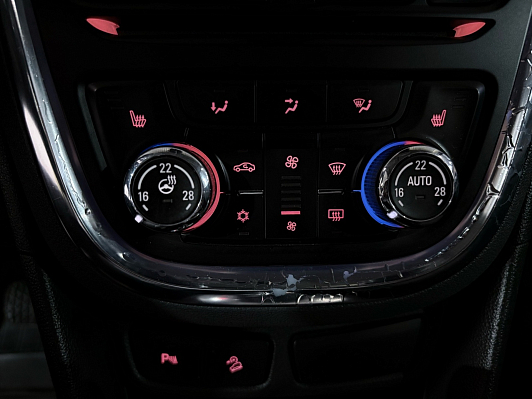Opel Mokka Cosmo, 2014 года, пробег 140000 км
