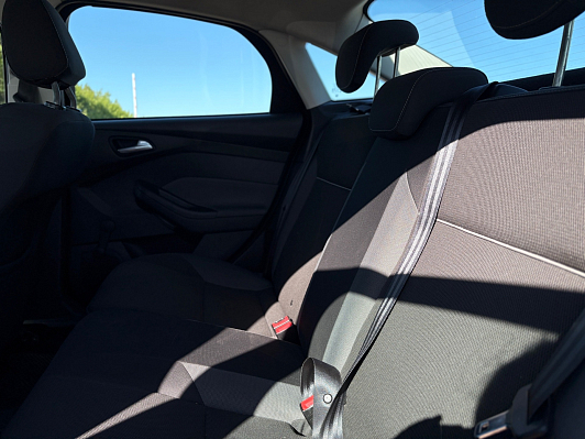 Ford Focus Trend, 2012 года, пробег 117786 км