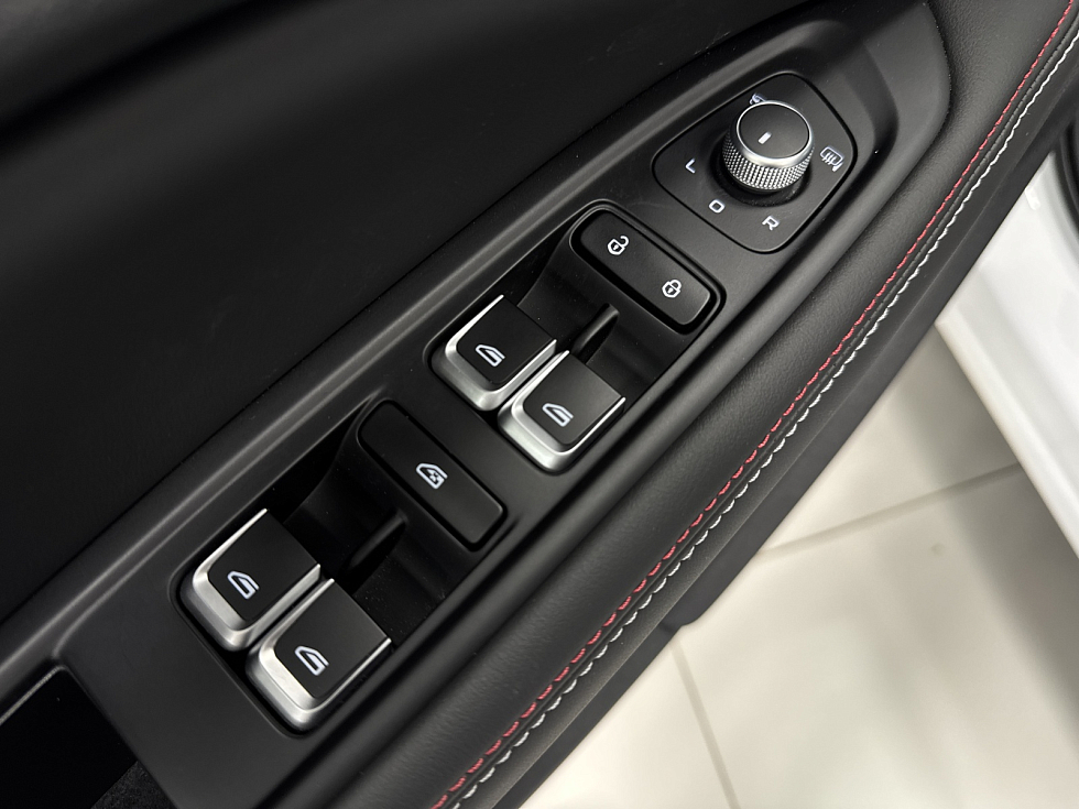 Knewstar 001 Люкс, белый