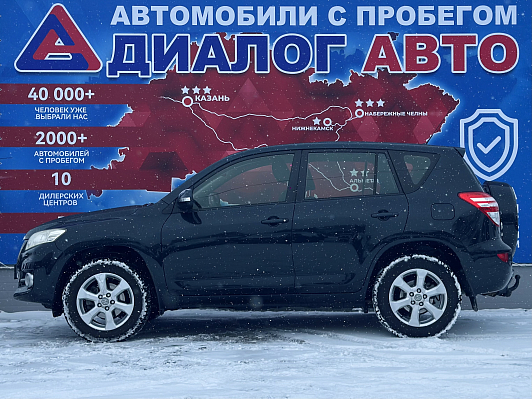 Toyota RAV4, 2012 года, пробег 198000 км