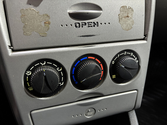 Lada (ВАЗ) Priora Норма, 2010 года, пробег 232573 км