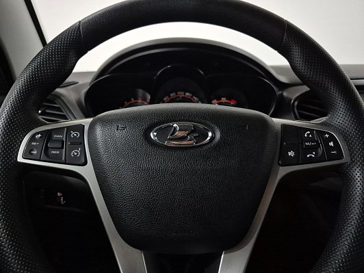 Lada (ВАЗ) Vesta Comfort, 2018 года, пробег 110485 км