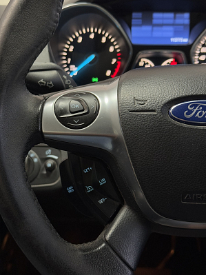 Ford Kuga Titanium, 2013 года, пробег 113700 км