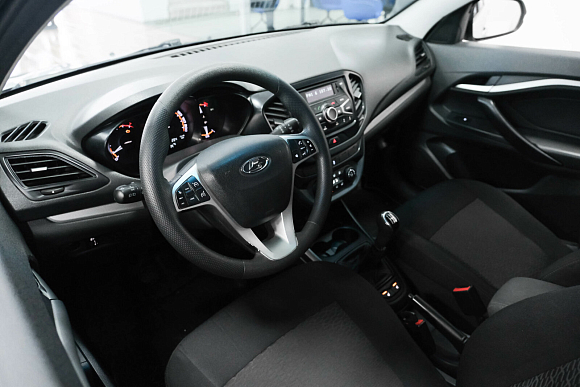 Lada (ВАЗ) Vesta Comfort, 2021 года, пробег 143730 км