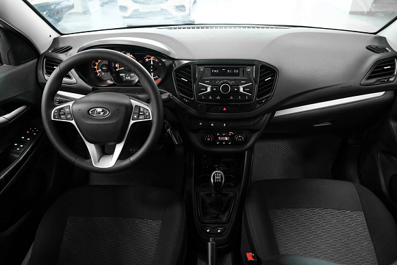 Lada (ВАЗ) Vesta Comfort, 2020 года, пробег 101000 км