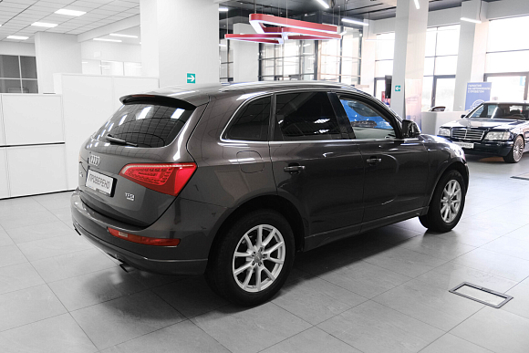 Audi Q5, 2011 года, пробег 148463 км