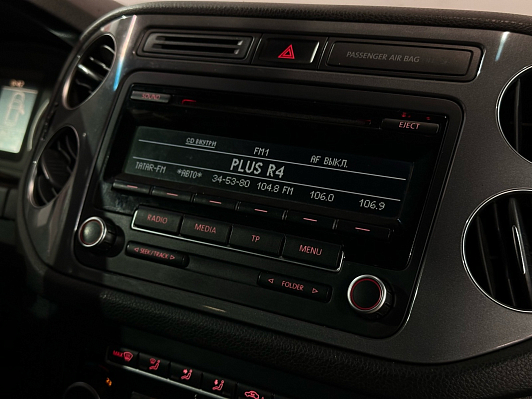 Volkswagen Tiguan Trend&Fun, 2013 года, пробег 302000 км