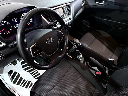 Hyundai Solaris Comfort, 2018 года, пробег 174000 км