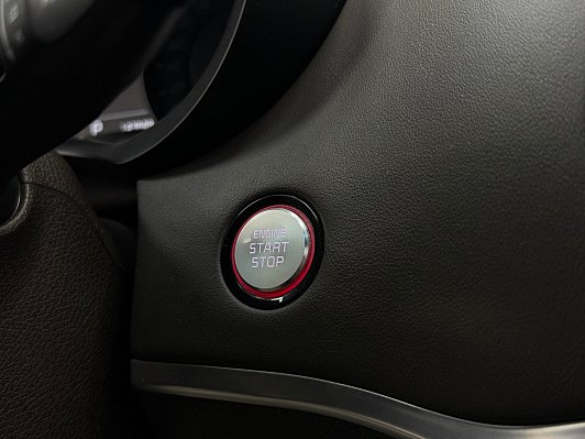 Kia Stinger, 2018 года, пробег 143720 км