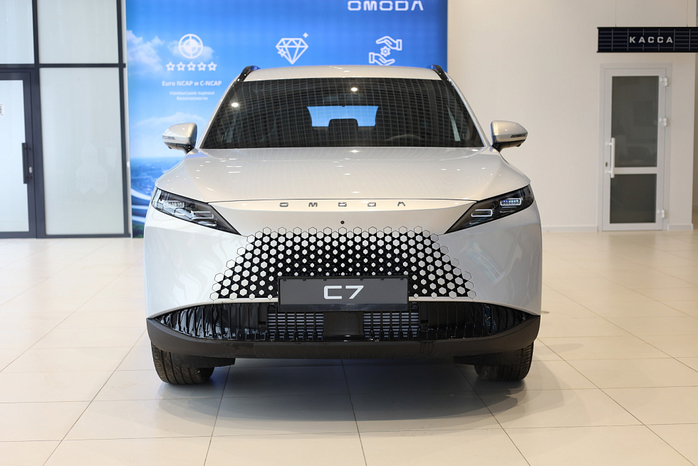 Omoda C7 Lifestyle, серебряный