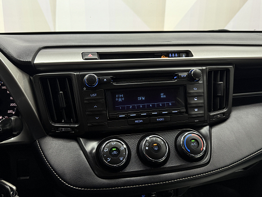 Toyota RAV4, 2018 года, пробег 122496 км