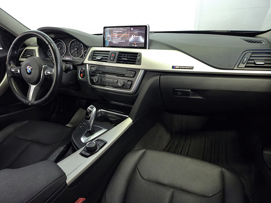 BMW 3 серии 320i SE, 2013 года, пробег 82487 км
