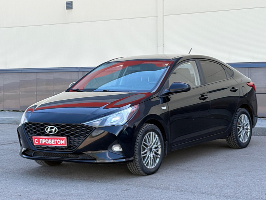 Hyundai Solaris Специальная Серия "10 лет", 2021 года, пробег 256949 км